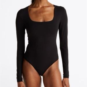 Black Long Sleeve bodysuit suuksess